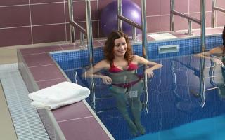 Exerciții în apă pentru coloana vertebrală